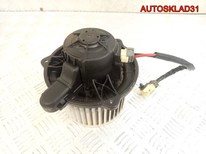 Моторчик отопителя Kia Ceed 971131H000