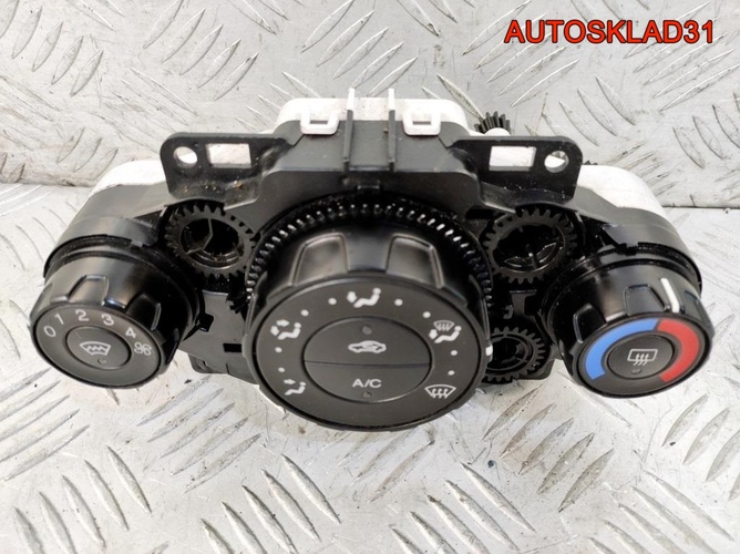 Блок управления климата Ford Fiesta 6 8A6119980BE
