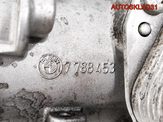 Корпус масляного фильтра BMW E90 3,0 M57 7788453