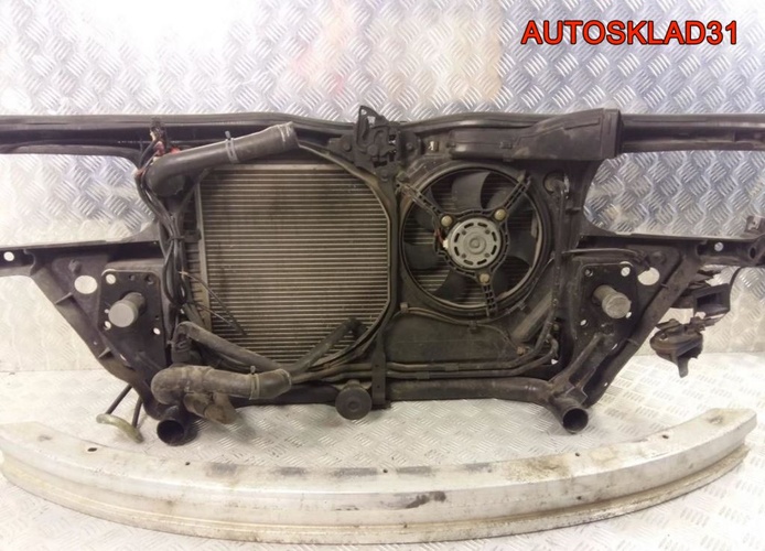 Панель передняя голая VW Passat B5 3B0805594M