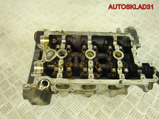 Головка блока левая Audi A6 C6 2,4 BDW 06E103373D