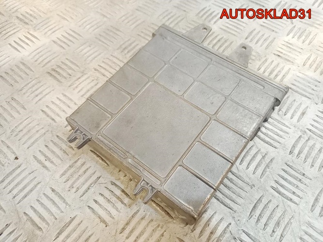 Блок эбу Audi A4 B5 1.8 ADR 8D0907557C Бензин