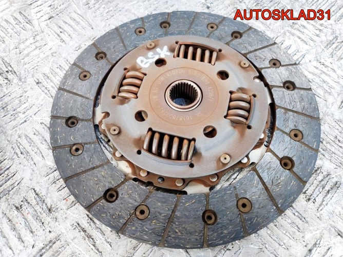 Комплект сцепления VW Touran 2,0 BSX 030105271M