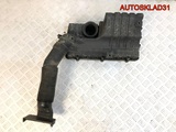 Корпус воздушного фильтра VW Polo 036129611CD (Изображение 2)