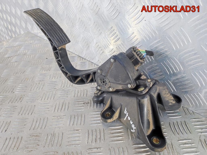 Педаль газа Hyundai Sonata 5 NF 327103K000