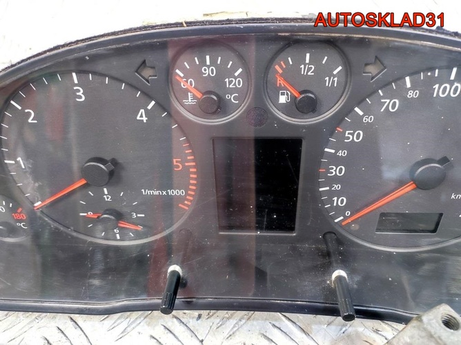 Панель приборов комплект Audi A4 B5 AFN 8D0919881H