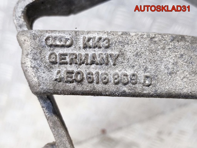 Кронштейн крепления крыла Audi A8 D3 4E0821137D