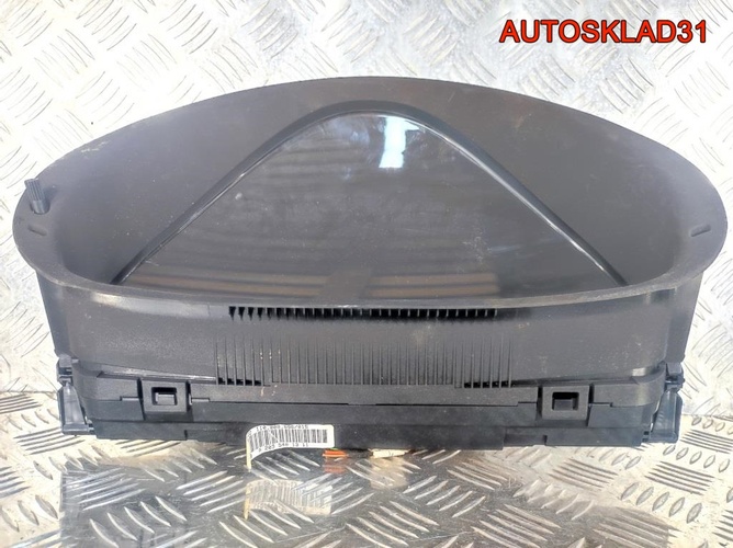 Панель приборов Mercedes Benz W203 A2035401311