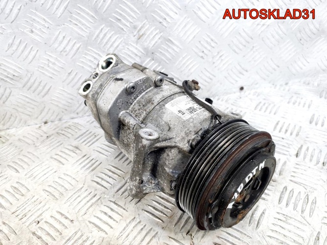 Компрессор кондиционера Opel Astra J 06572708