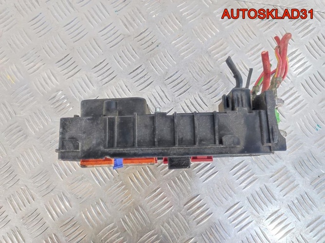 Блок предохранителей VW Passat B6 3C0937125