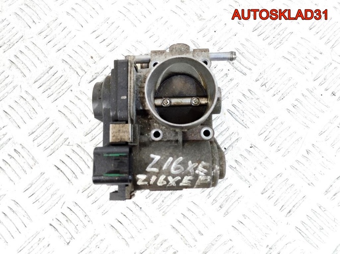 Заслонка дроссельная Opel Astra H Z16XEP 55559227