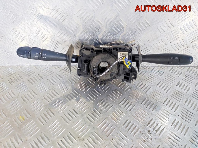 Переключатель подрулевой Renault Logan 8200792575
