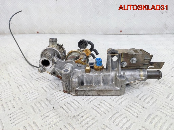 Фланец системы охлаждения Opel Vectra B 90501694