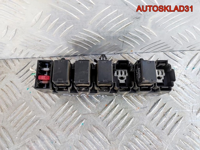 Блок реле Subaru Impreza G11 2,0 EJ20 Бензин