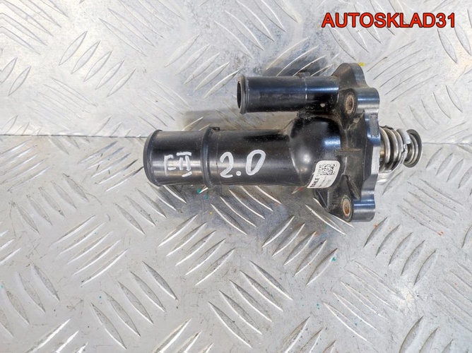 Корпус термостата Ford Focus 2 2,0 AODA 5653258