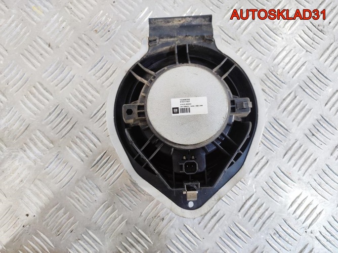 Динамик задней двери Opel Astra J 13308350