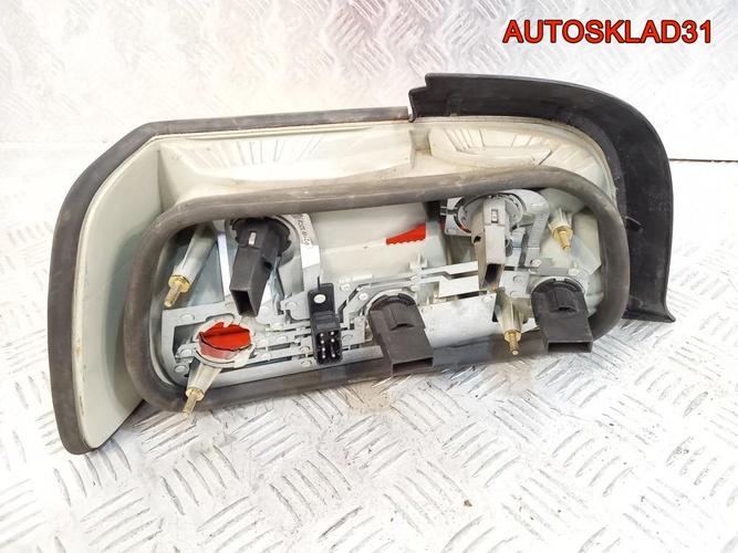 Фонарь задний правый BMW E36 63211387654 Купе