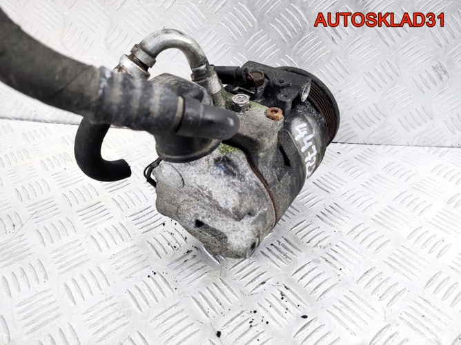 Компрессор кондиционера Mercedes W203 A0002308511