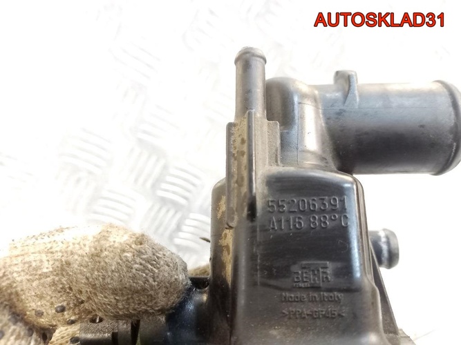 Корпус термостата Opel Corsa D 1.3 A13DTC 55206391