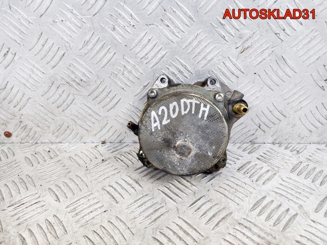 Насос вакуумный Opel Astra J 2,0 A20DTH 55205446