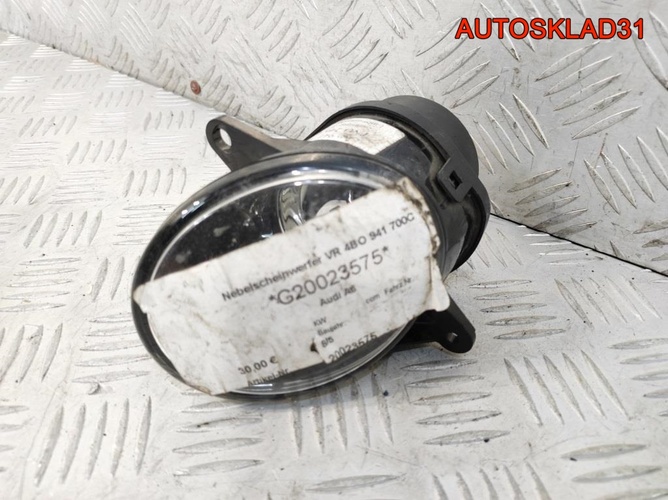 Фара противотуманная правая Audi A6 C5  4B0941700C