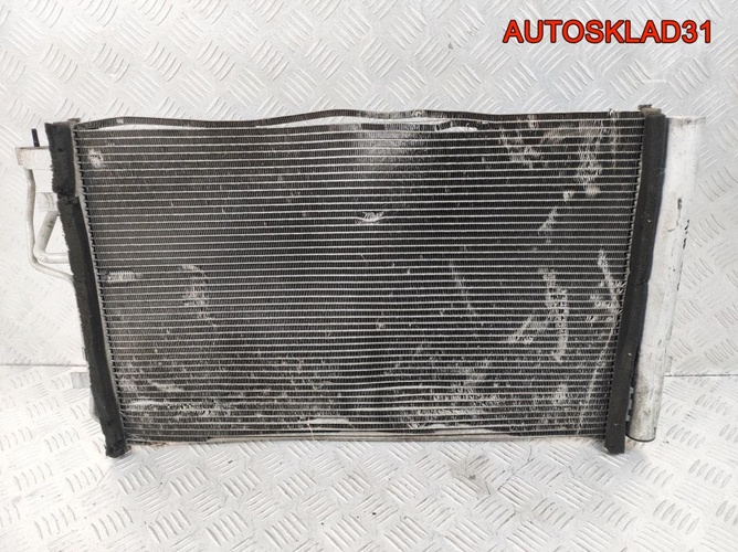 Радиатор кондиционера Kia Ceed 976061H000