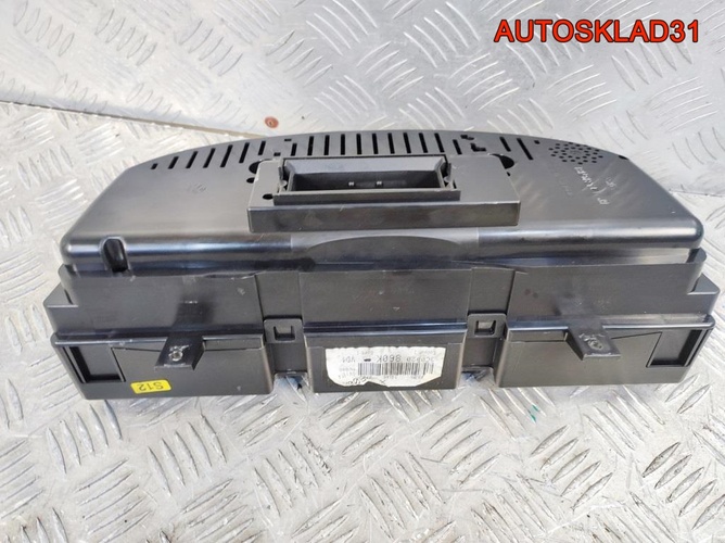 Панель приборов VW Passat B6 3C0920860K Дизель