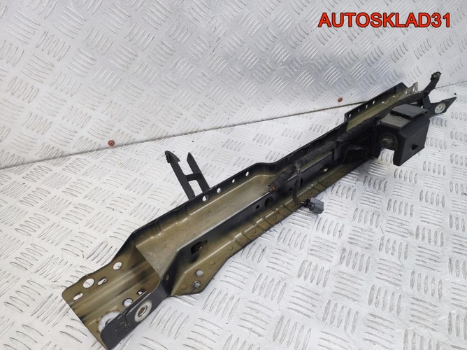 Панель передняя верхняя Opel Astra J 13312474