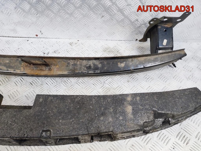 Усилитель переднего бампера VW Golf 5 1K0807109C
