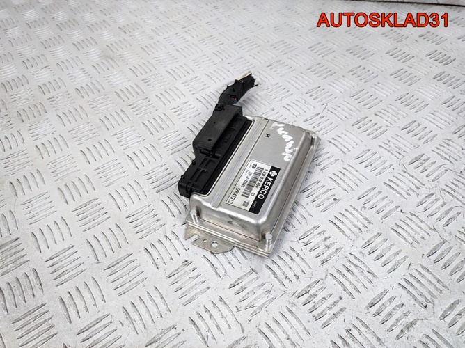 Блок ЭБУ Kia Picanto 1,1 G4HG Бензин 3911002045
