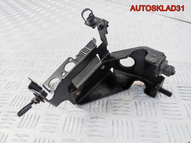 Кронштейн блока ABS Opel Astra J A14NET 13264387