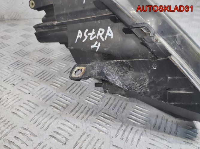 Фара левая Opel Zafira B 24451052