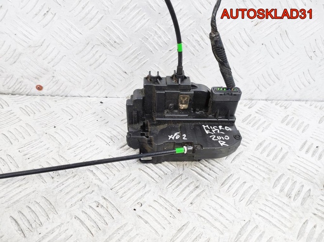 Замок передней правой двери Nissan Micra K12