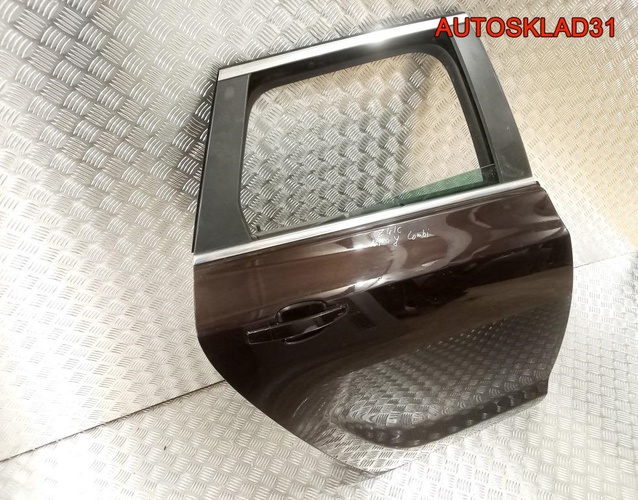 Дверь задняя првая Opel Astra J 13301547 Combi