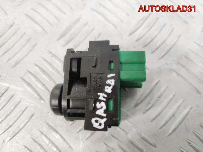 Переключатель регулировки зеркала Nissan Qashqai