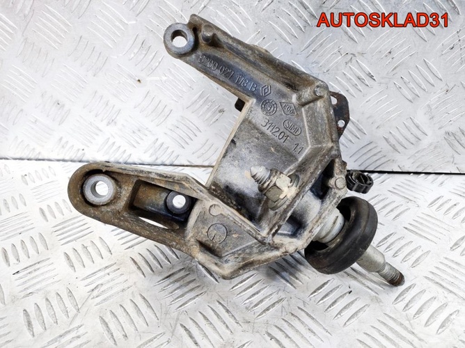 Кронштейн КПП Opel Movano 2,2 G9T 8200027178