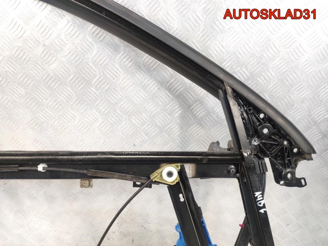 Рамка двери передней правой Audi A4 B6 8E0837462A