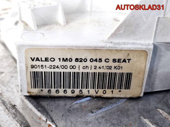 Блок управления отопителем Seat Leon 1M0820045C