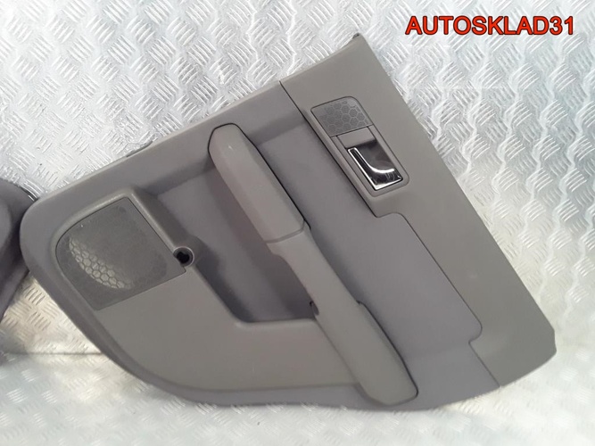 Обшивка дверей Комплект Audi A2 8Z1867104A