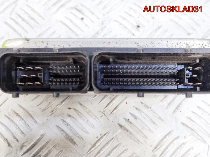 Блок Эбу Volkswagen Golf 4 AXR 038906019AT Дизель