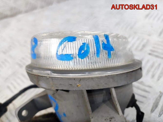 Фара противотуманная левая Mitsubishi Colt CJ