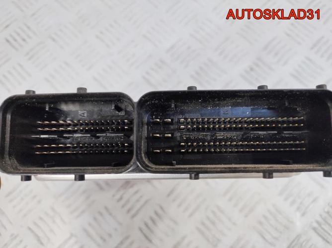 Блок ЭБУ Volkswagen Golf Plus 03G906016R Дизель