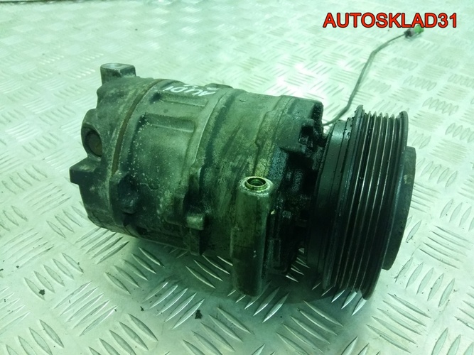 Компрессор кондиционера Audi A6 C5 ARJ 4B0260805B