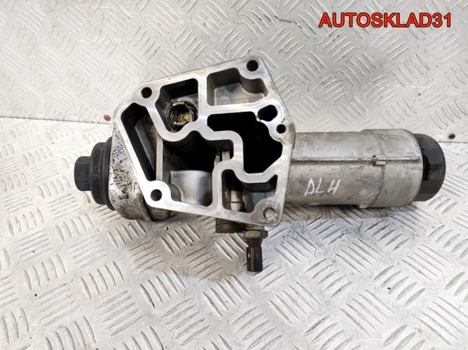 Корпус масляного фильтра VW Golf 4 ALH 038115389