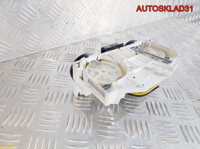 Блок управления отопителем Seat Leon 1M0820045C