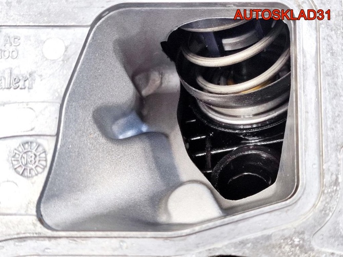 Насос водяной BMW F30 2,0 B47D20A 11518514458