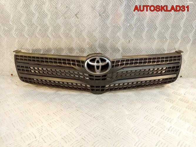 Решетка радиатора Toyota Corolla Verso 5311113240