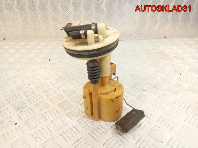 Насос топливный Peugeot 405 9604461480