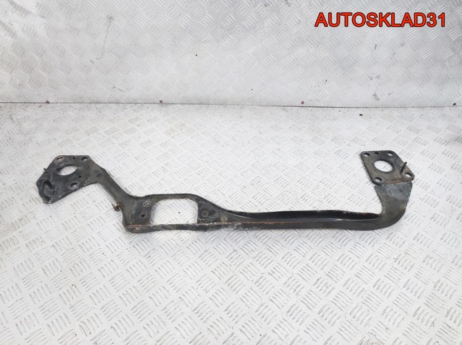 Балка передняя поперечная Audi A4 B5 8D0805851