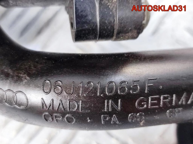 Насос водяной Volkswagen Tiguan 06H121111J Бензин